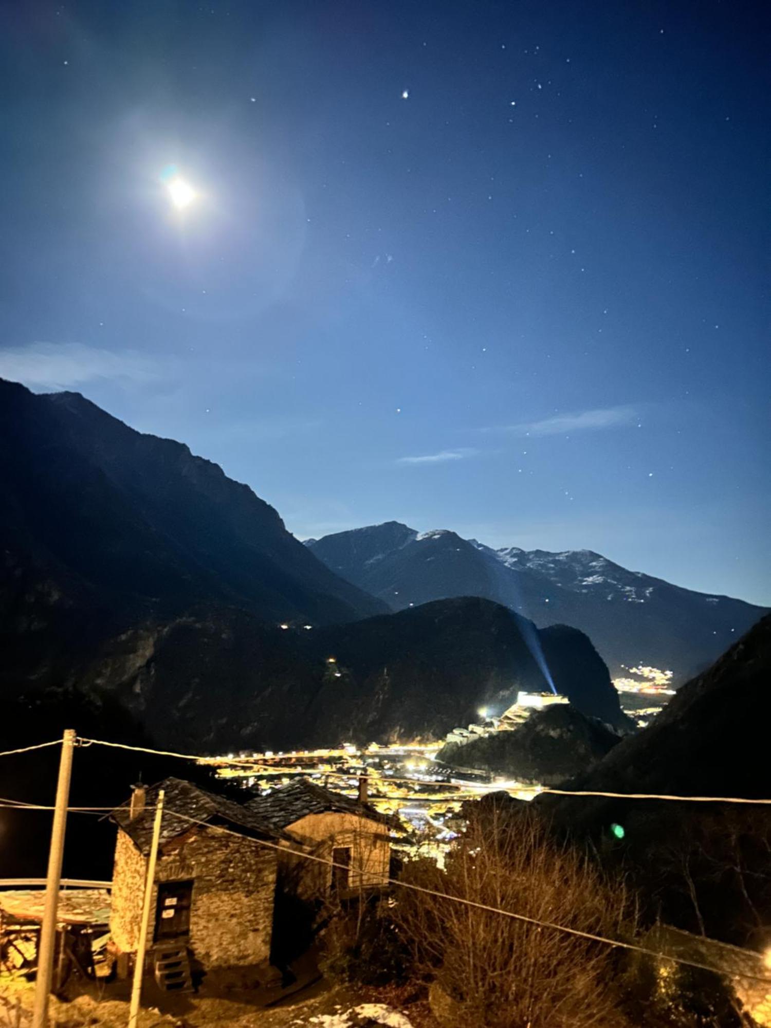 Hotel Lo Sougnet Hone Exteriér fotografie